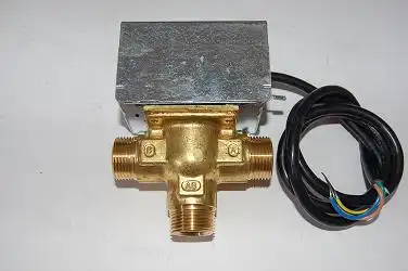 V 4044 C 1353B / VU 4144 C 1020U 3/4" MMM