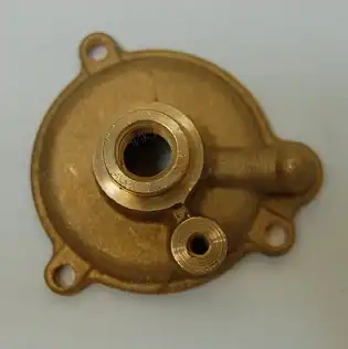 R6853